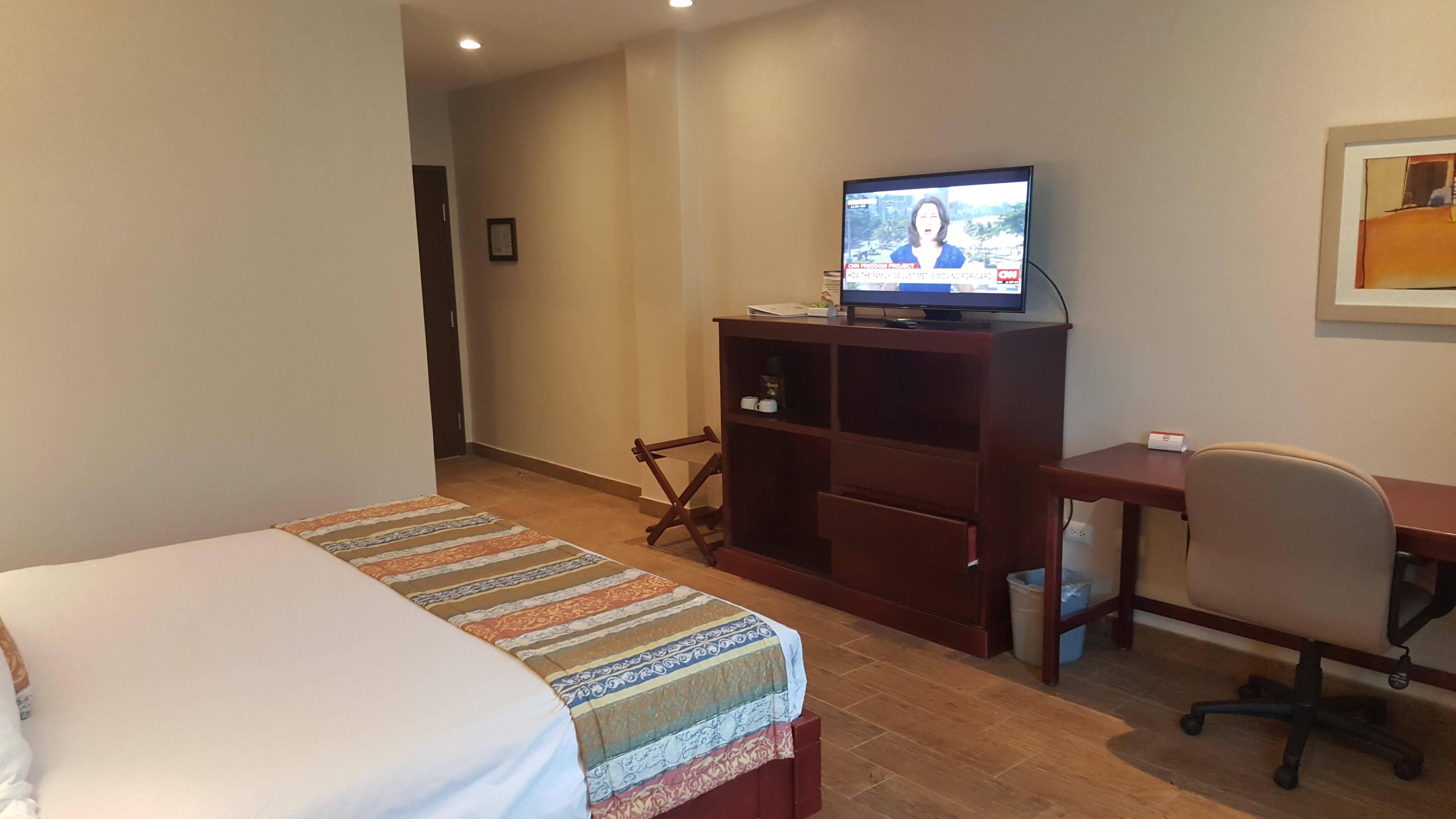 Best Western Bazarell Inn Montemorelos Екстериор снимка
