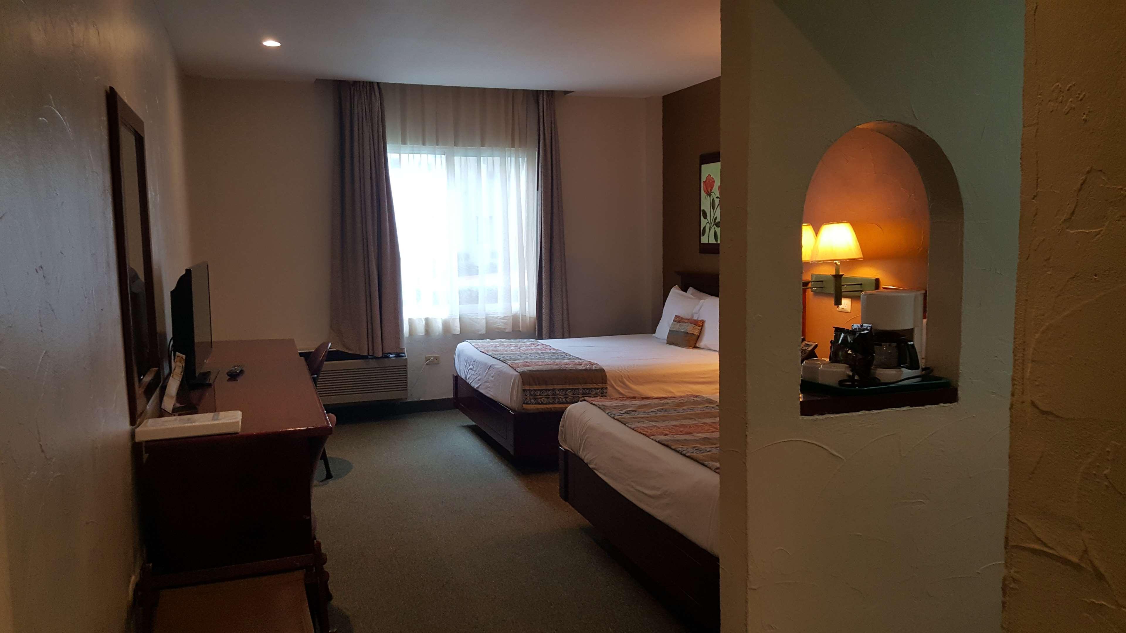 Best Western Bazarell Inn Montemorelos Екстериор снимка