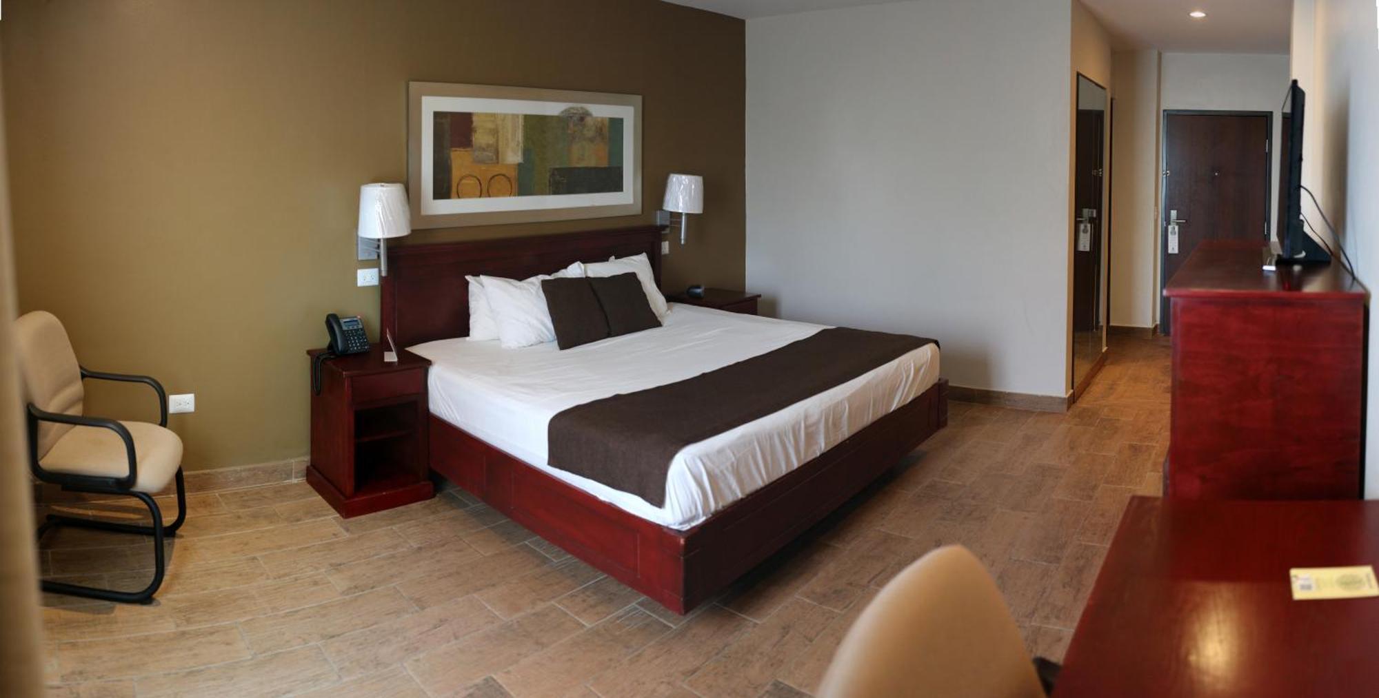 Best Western Bazarell Inn Montemorelos Екстериор снимка